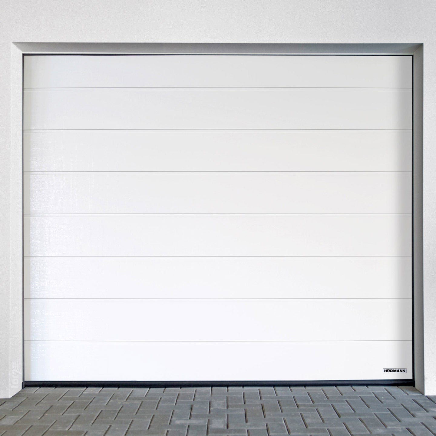 Hörmann garage door RenoMatic M-Ribbed Woodgrain